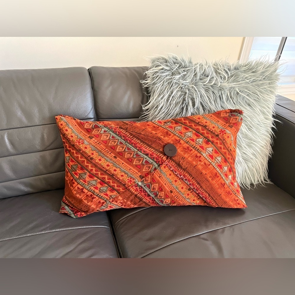 SET ALERT Avec Toi faux fur pillow and upcycled